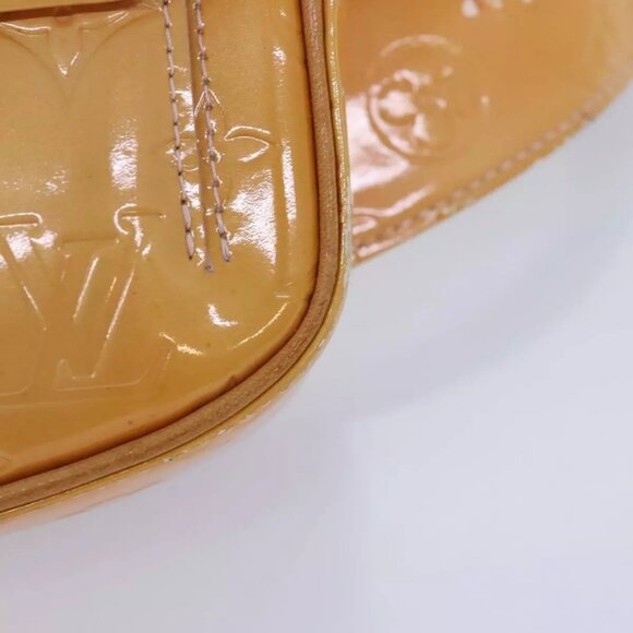 LOUIS VUITTON Monogram Vernis Fulton Bag Marshmallow Pink - Picture 9 of 16